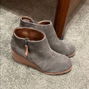 Toms Charcoal Suede Wedge Booties